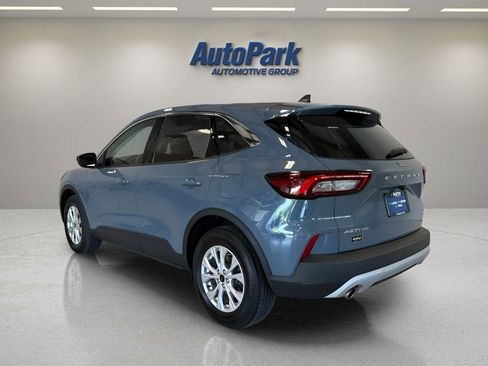 Used 2023 Ford Escape Active AWD/4WD image 5