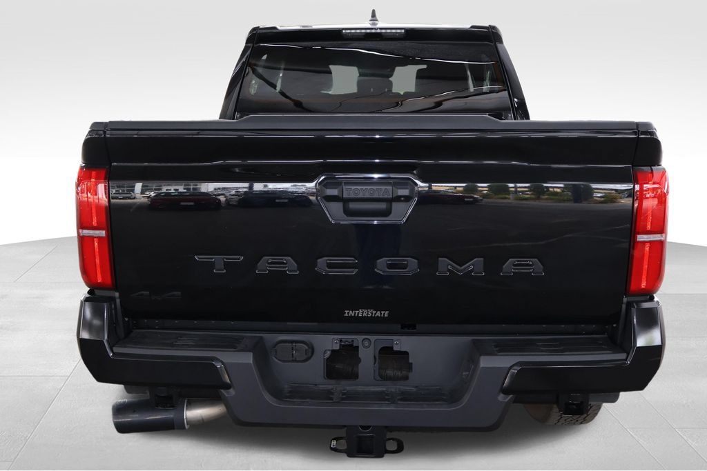 Certified 2026 Toyota Tacoma TRD Off-Road AWD/4WD image 12