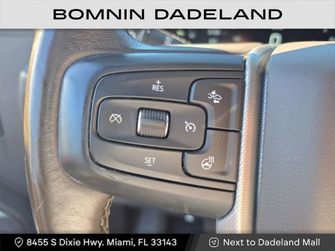 Used 2022 GMC Yukon XL Denali w/ Denali Premium Package image 24