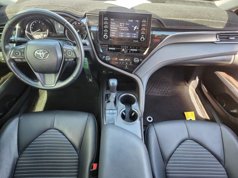 Used 2023 Toyota Camry SE FWD image 19
