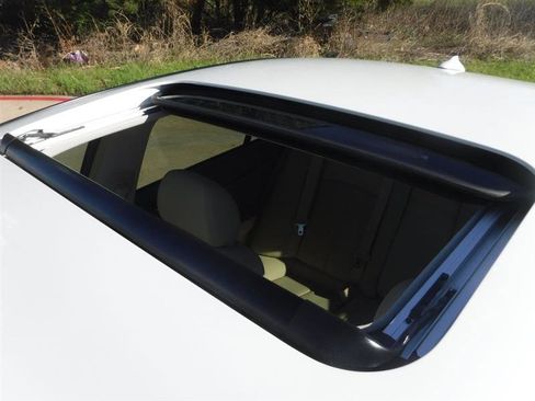 Used 2008 INFINITI G35 x Sedan w/ Premium Pkg image 18