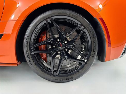 Used 2019 Chevrolet Corvette ZR1 RWD image 26