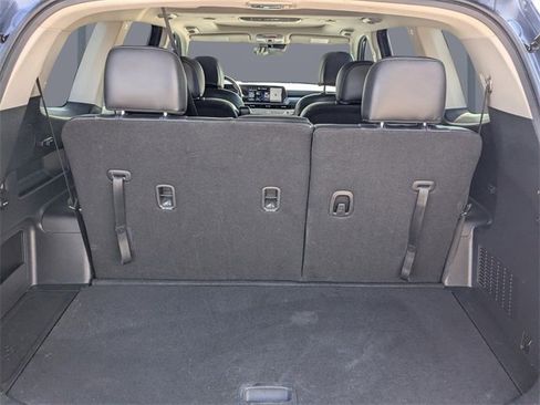 Used 2024 Kia Telluride S w/ S Sunroof Package image 11