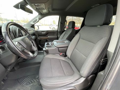 Used 2021 Chevrolet Silverado 1500 RST image 22