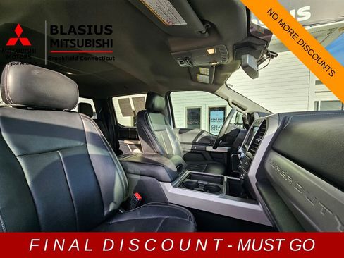 Used 2020 Ford F350 Lariat w/ Lariat Ultimate Package image 13