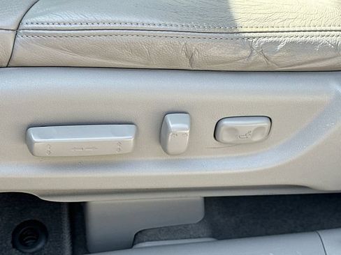 Used 2012 Honda CR-V EX-L image 40