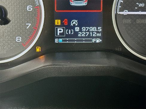 Used 2020 Subaru Forester Limited image 15