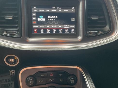 Used 2018 Dodge Challenger R/T w/ Performance Handling Group RWD image 20