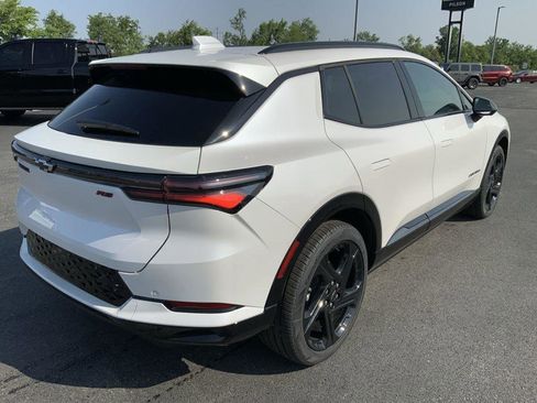 New 2025 Chevrolet Equinox EV RS image 15