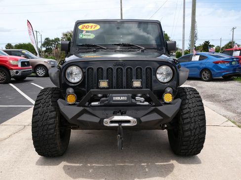 Used 2017 Jeep Wrangler Sport AWD/4WD image 2