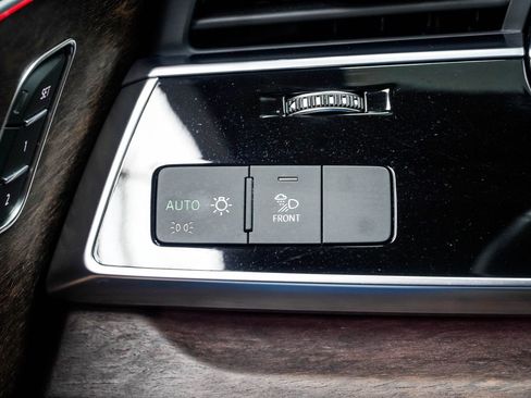Used 2025 Audi Q7 3.0T Premium Plus AWD/4WD image 32