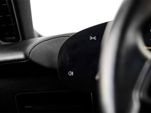 Used 2020 Porsche Taycan 4S image 26