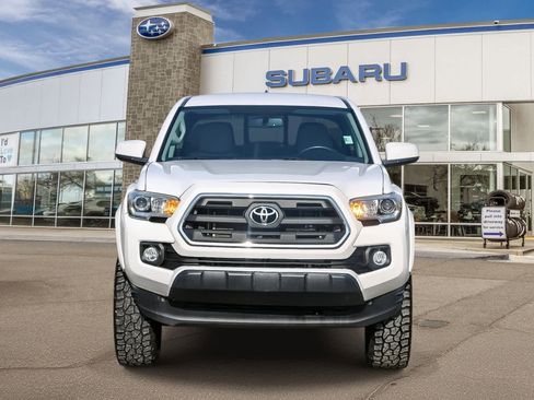 Used 2017 Toyota Tacoma SR5 w/ Tow Package image 6