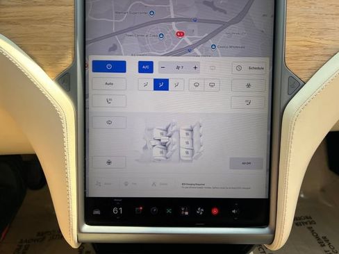 Used 2018 Tesla Model S 100D AWD/4WD image 27