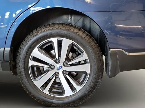 Used 2019 Subaru Outback 2.5i Limited w/ Popular Package #2 AWD/4WD image 37