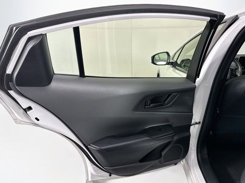 Used 2024 Toyota Prius LE FWD image 25