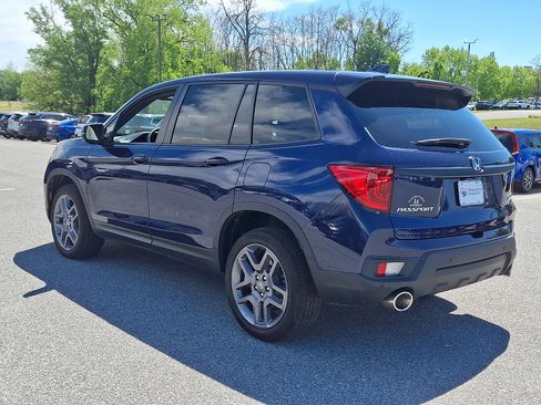 Used 2023 Honda Passport EX-L image 4
