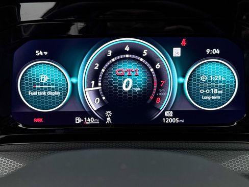 Used 2024 Volkswagen GTI SE image 40