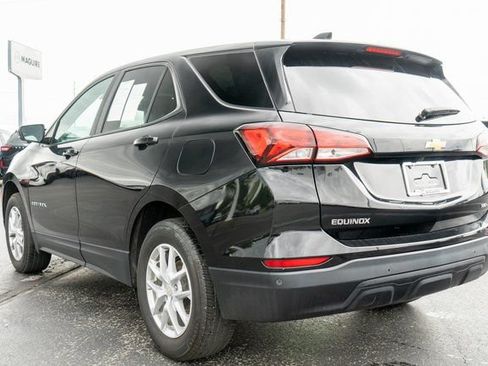 Used 2024 Chevrolet Equinox LS w/ LS Convenience Package AWD/4WD image 8