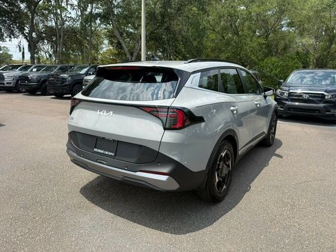 Used 2026 Kia Sportage EX w/ EX Panorama Roof Package FWD image 9