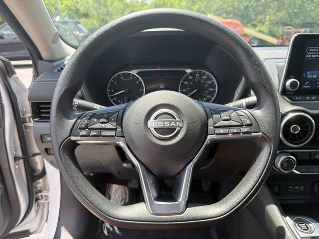 Used 2024 Nissan Sentra SV FWD image 27