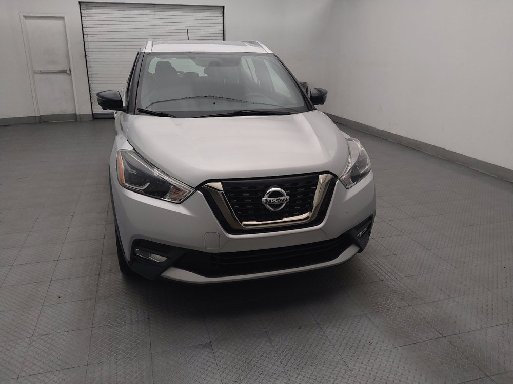 Used 2019 Nissan Kicks SR w/ SR Premium Package FWD image 14