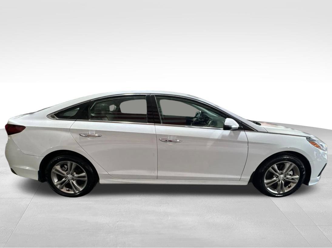 Used 2019 Hyundai Sonata Limited FWD image 4