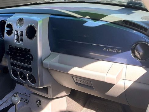 Used 2007 Chrysler PT Cruiser Touring FWD image 25