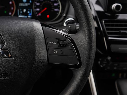 New 2025 Mitsubishi Eclipse Cross LE image 22