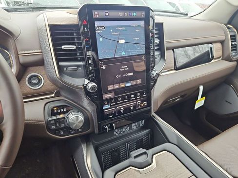 New 2026 RAM 1500 Limited AWD/4WD image 19