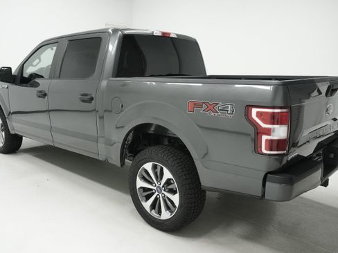 Used 2020 Ford F150 XL w/ Equipment Group 101A Mid AWD/4WD image 5