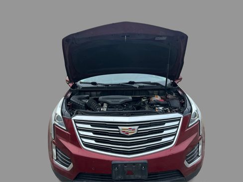 Used 2017 Cadillac XT5 Luxury w/ Driver Awareness Package FWD image 13