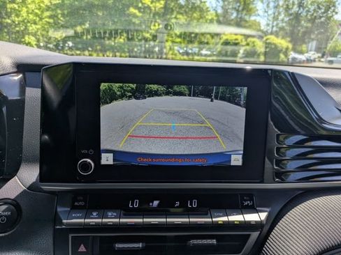 Certified 2026 Toyota Camry SE FWD image 32