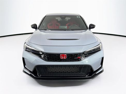 Used 2023 Honda Civic Type R image 7