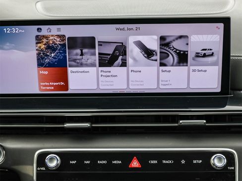 Used 2025 Genesis GV80 2.5T Standard image 15