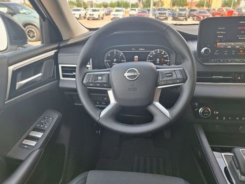 New 2026 Nissan Rogue SL AWD/4WD image 15