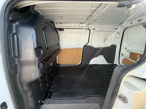 Used 2021 Ford Transit Connect XL FWD image 12