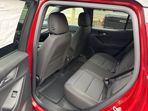 New 2026 Chevrolet Equinox LT w/ Safety and Technology Package image 7