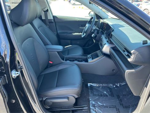 New 2026 Hyundai Kona SEL Premium AWD/4WD image 17