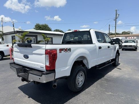 Used 2019 Ford F250 XL w/ Power Equipment Group AWD/4WD image 5