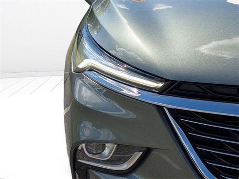 Used 2022 Buick Enclave Essence w/ Experience Buick Package image 9