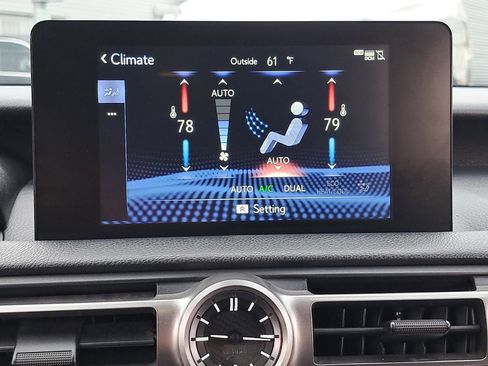 Used 2021 Lexus IS 300 image 25