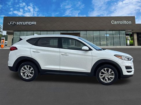 Used 2019 Hyundai Tucson SE image 4