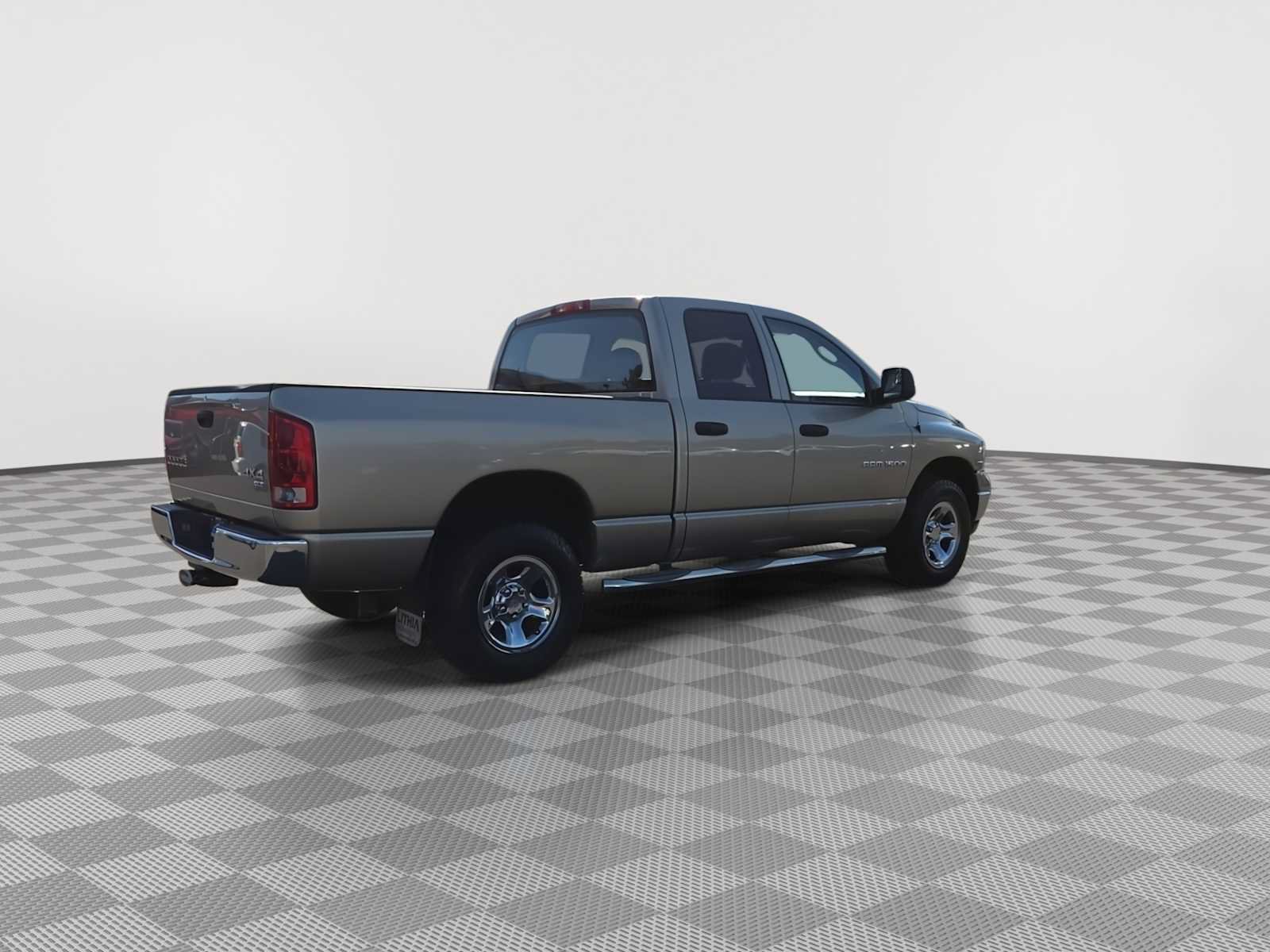 Used 2004 Dodge Ram 1500 Truck SLT AWD/4WD image 8