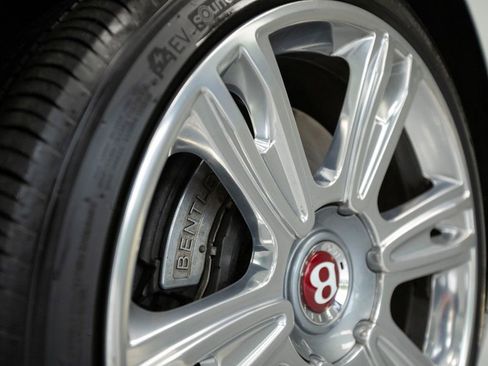 Used 2015 Bentley Flying Spur V8 AWD/4WD image 13