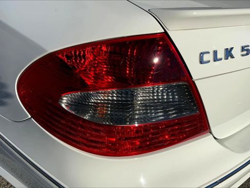 Used 2006 Mercedes-Benz CLK 500 Coupe image 27