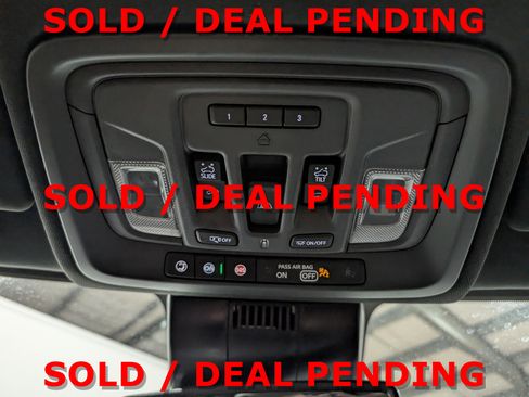 Used 2025 GMC Sierra 3500 AT4 image 29