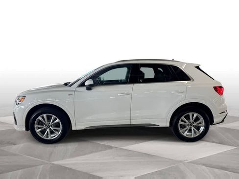 Used 2025 Audi Q3 2.0T Premium w/ Convenience Package AWD/4WD image 5