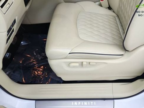 Used 2024 INFINITI QX80 Sensory w/ Cargo Package AWD/4WD image 38