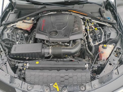 Used 2017 Alfa Romeo Giulia AWD image 22